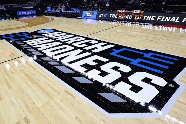 March Madness bracket, odds, picks: Opening betting lines, expert predictions for first-round NCAA tournament games