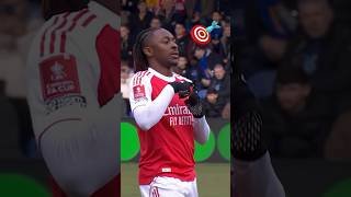 What A Hit By Eze! 👟