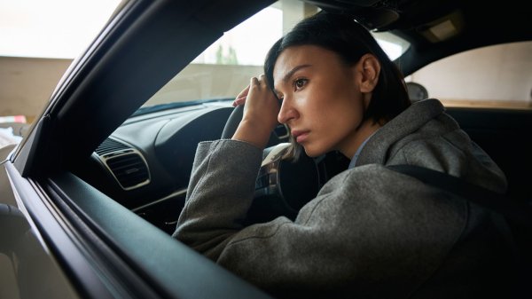 Voici comment ce dernier cycle de l’hiver va tout bousculer pour votre signe - Grazia