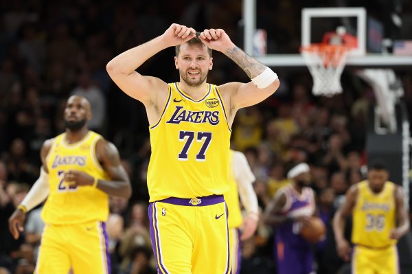 BREAKING: Luka Doncic's Final Injury Status Announced For Lakers-Heat Game