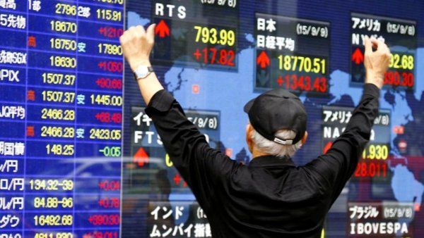 Nikkei closes 3% higher, boosted by tech stocks
