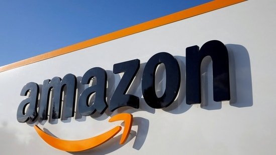 Is Amazon down right now? Users ask ’why is everything unavailable’ amid glitch reports; ’Can’t add anything to cart’