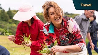 "This was one of the first cafes to use robots as waiters" | Jane McDonald: Lost In Japan