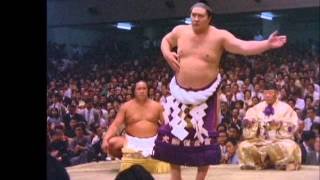 横綱大鵬　美しい土俵入り映像