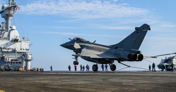 En direct Guerre au Moyen-Orient. Le Charles-de-Gaulle localisé à cause de Strava, mort du porte-parole des Gardiens de la Révolution