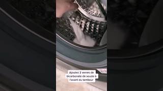 Nettoyer sa machine à laver avec du #vinaigre et du #bicarbonate #green Crédit la marque en moins