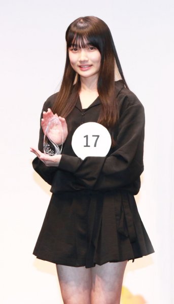 “次世代美少女の原石”を発掘「美少女図鑑AWARD 2026」準グランプリは広島県出身の13歳・川上穂華さん「活躍して、活躍して、活躍して、活躍して、活躍して参ります」（デビュー） - Yahoo!ニュース