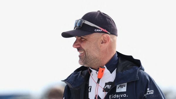 Biathlon: "Largement plus que ce que j'en attendais", clap de fin pour Siegfried Mazet après dix ans à la tête du tir norvégien
