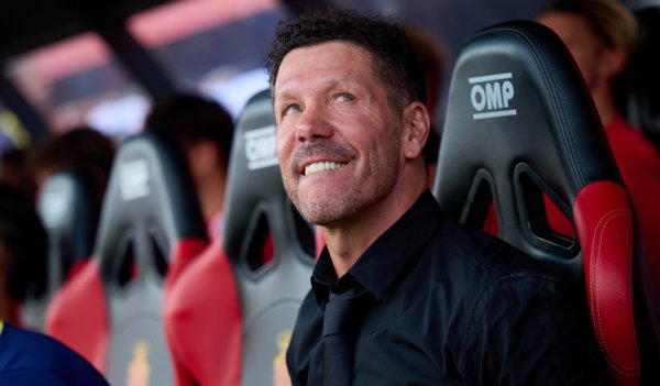 Simeone: Odczuwa się więź Arbeloi z piłkarzami