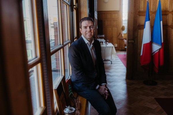 Hard-right French mayor won 81% of the vote. How did he do it?