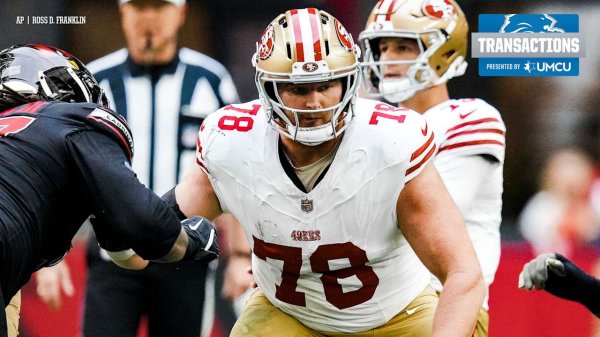 Lions sign unrestricted free agent OL Ben Bartch