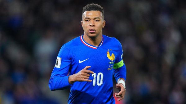 Football - Matches amicaux : Suivez Brésil - France EN DIRECT !