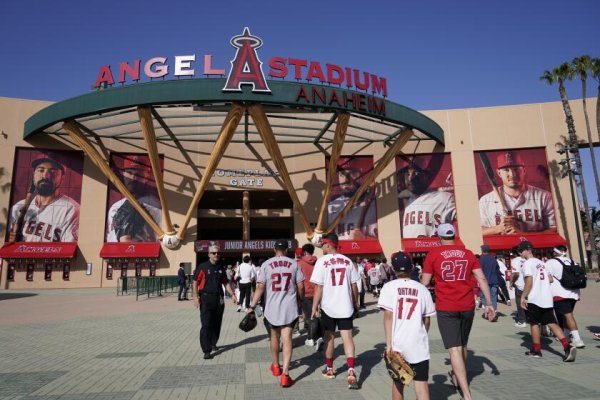 In Anaheim and Sacramento, a two-front challenge to the Angels’ Los Angeles name