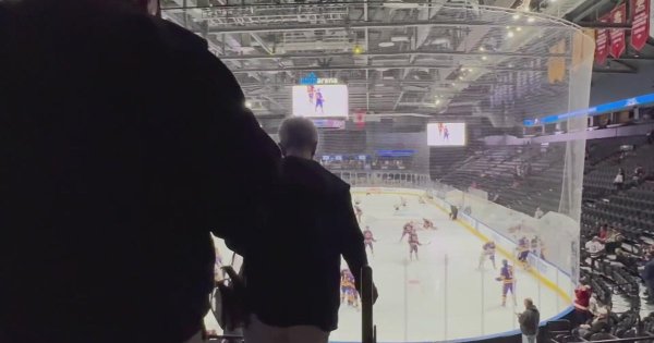 Fans of Denver Pioneers men's ice hockey head to Northern Colorado for regionals