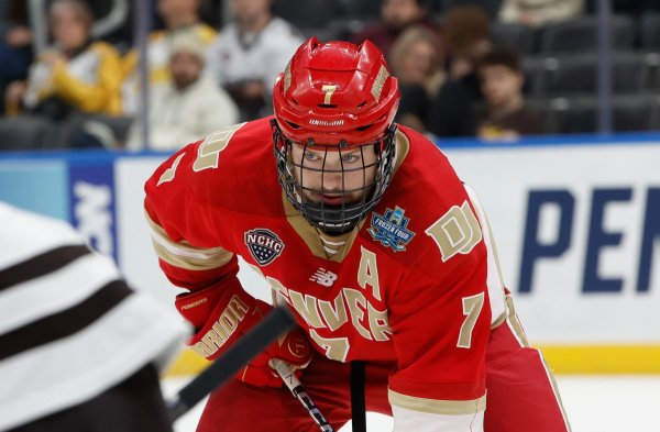 How to Watch Denver vs Western Michigan: Live Stream NCAA Tournament, Regional Final Hockey, TV Channel