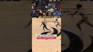 Justin Champagnie throws down the monster slam 💪