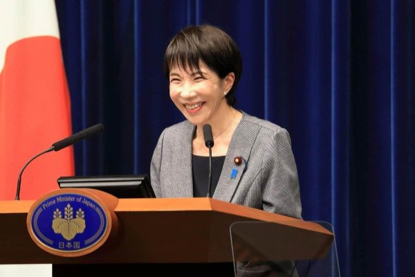 立憲・杉尾秀哉議員、「高市総理『逃げて、逃げて、逃げまくります』」ポストにドン引きの声（J-CASTニュース） - Yahoo!ニュース