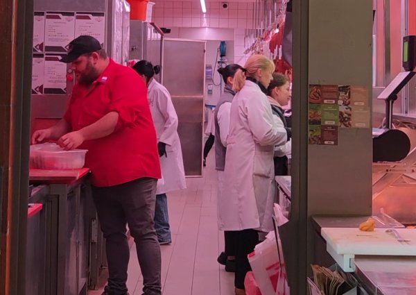 Commerces finalement fermés ce Vendredi Saint en Moselle : divisés, les commerçants réagissent