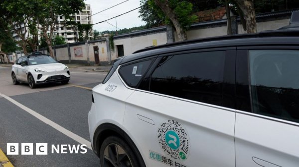 Baidu’s Apollo Go self-driving cars stop mid-traffic in China