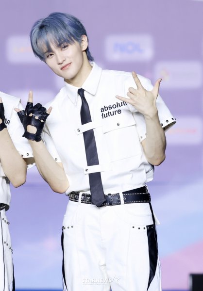 「チーム脱退」マーク、手書きの手紙を公開 「私の出発点はSMとNCTだった」" [全文]