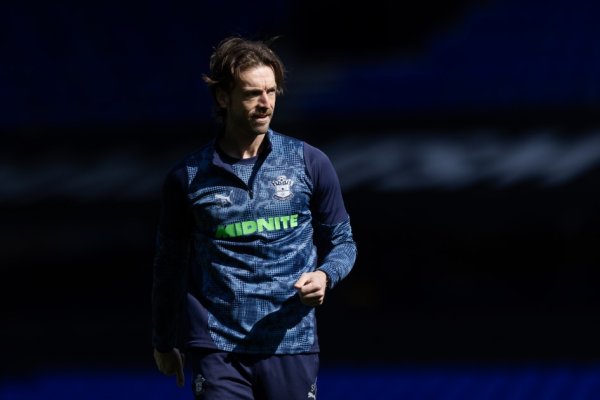 Parker calls for positive momentum on Good Friday | Southampton FC | Video