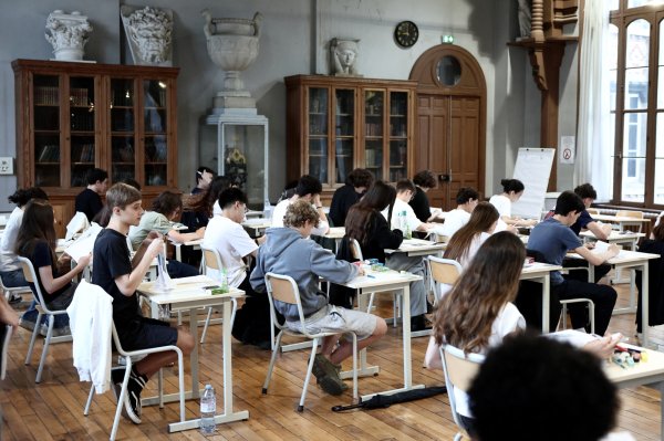 Le classement 2026 des meilleurs collèges de France : votre établissement a-t-il de bons résultats au brevet ? Découvrez les chiffres avec notre moteur de recherche