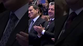 Siyasetçi Osman Baydemir, Duhok'ta düzenlenen Orta Doğu Barış ve Güvenlik Forumu'na katıldı.  #video