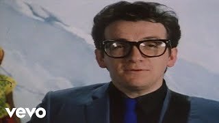 Elvis Costello & The Attractions - Everyday I Write The Book