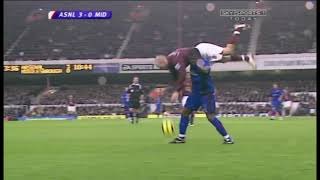 Yakubu saves Freddie Ljungberg from falling on his head!