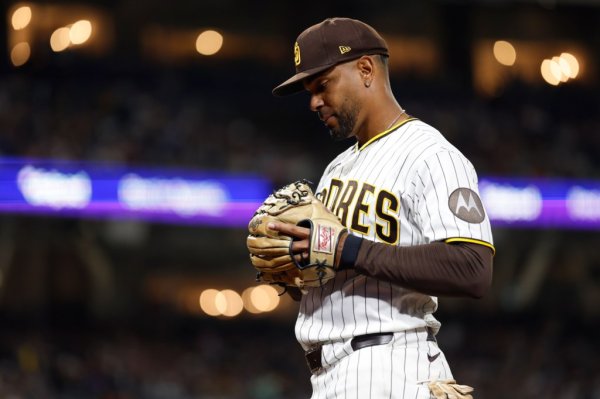 Xander Bogaerts muses on similarities and differences between time with Padres and Red Sox