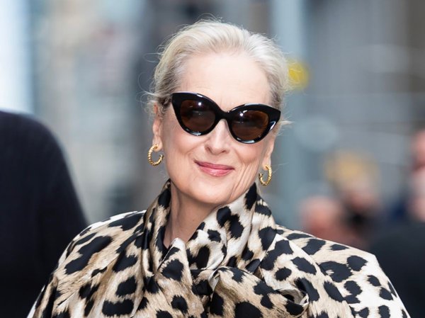 Meryl Streep, 76, Wore the Comfy-Chic Shoe That’s Blowing Up at an Unprecedented Rate for Spring 2026