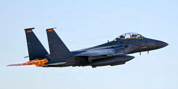 EN DIRECT, Moyen-Orient : l’armée américaine à la recherche d’un de ses soldats dont l’avion a été abattu en Iran, une première depuis le début de la guerre