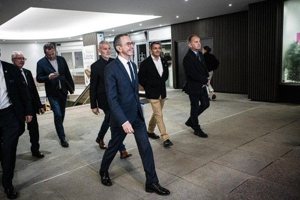 LR et Bruno Retailleau veulent mettre les maires « insoumis » sous surveillance