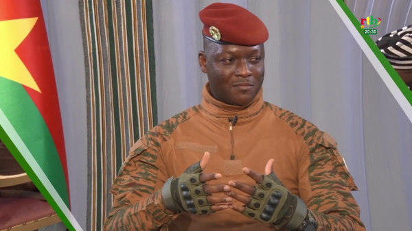 An I de la proclamation de la Révolution Progressiste Populaire (RPP) : Le Président du Faso, Chef de l’Etat, le Capitaine Ibrahim TRAORE face à la presse - Radiodiffusion Télévision du Burkina