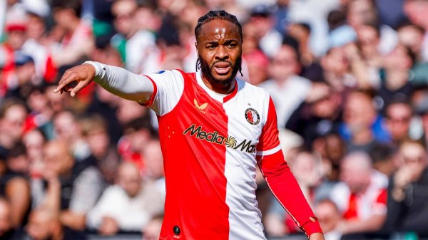 Inside Raheem Sterling’s troubles at new club with Prem icon’s job on the line