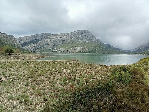Schneefall lässt Wasserpegel der Stauseen steigen