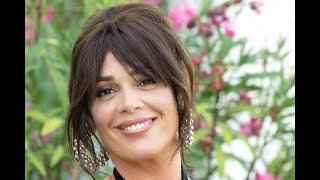 Lola Dewaere radieuse en bikini, pour les vacances : "Mon Insta est un peu mon Tinder du moment"