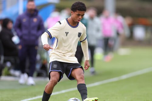 クライファート息子がバルセロナと契約延長！…今季はバルサ・アトレティックでプレー（サッカーキング） - Yahoo!ニュース