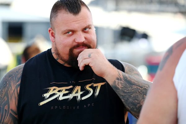 Eddie Hall expects to outweigh Tommy Fury by 130 pounds in boxing match, badly wants Francis Ngannou fight