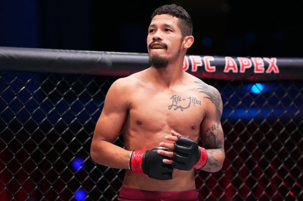 Прогноз на бой Юинг – Эстевам. Рафа Эстевам окажется сильнее