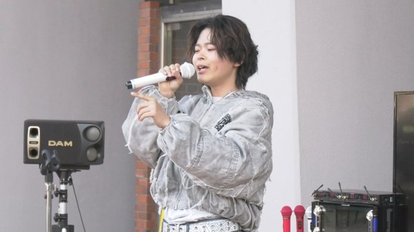 大雪で中止、振替公演なし…幻の「NHKのど自慢」　商店街振興組合が予選通過者を一から探し、“復活大会”開催　“鐘”の数はカラオケ採点機能で決定　生まれてきた我が子へ、天国の父へ…出場者の思いとは?（BSS山陰放送） - Yahoo!ニュース