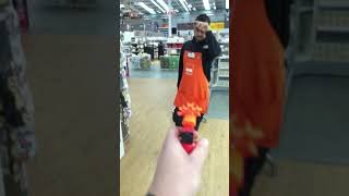 Shooting at B&Q Yeading - BBC News