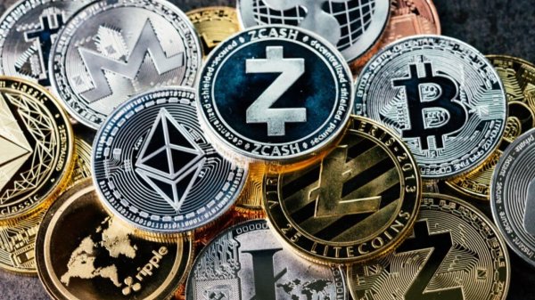 C'est "la prochaine grande révolution" des marchés pour le patron de Blackrock: la tokénisation permet d'échanger des actifs 24h/24 en quelques secondes et Wall Street va s'en inspirer