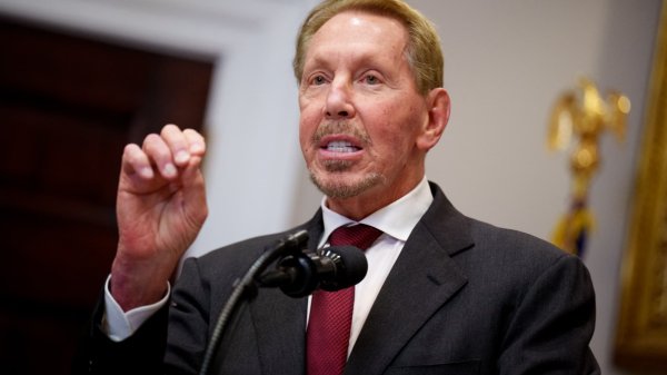 "Aujourd'hui est votre dernier jour de travail": 30.000 employés d'Oracle reçoivent un mail de licenciement envoyé à 6 heures du matin (l'entreprise veut financer ses investissements dans l'IA)