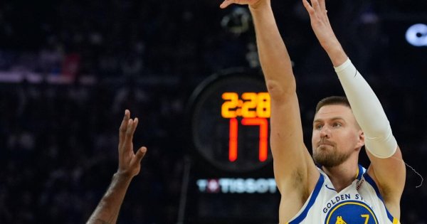 Rockets Warriors Basketball