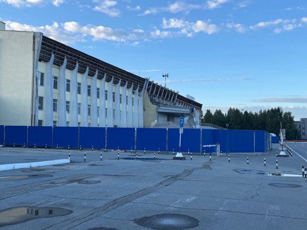 Экстренная посадка в Нижневартовске: пассажирка умерла на борту самолёта Владивосток — Екатеринбург