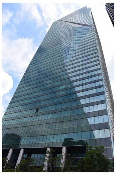 テレ東、前園真聖のロケ重傷事故の詳細明かす　「ブランコから飛ばした靴を受け取る」ミッションで転倒（ENCOUNT） - Yahoo!ニュース