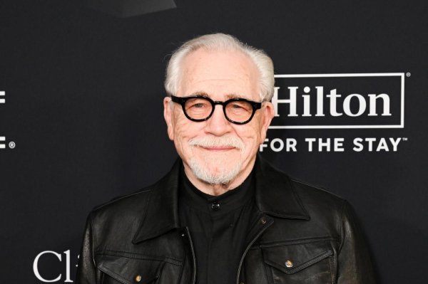 Brian Cox Drags Tarantino, Says Jeremy Strong Has ’Begged Me to Stop  Discussing His Method Acting and Disses America for Not Liking Women: ’The Patriarchy Is a F—ing Mess 