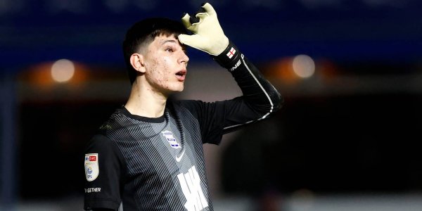 Davies must bench Birmingham City flop who had fewer touches than Beadle