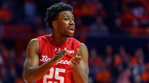 Wisconsin's Blackwell to enter portal, test NBA draft process